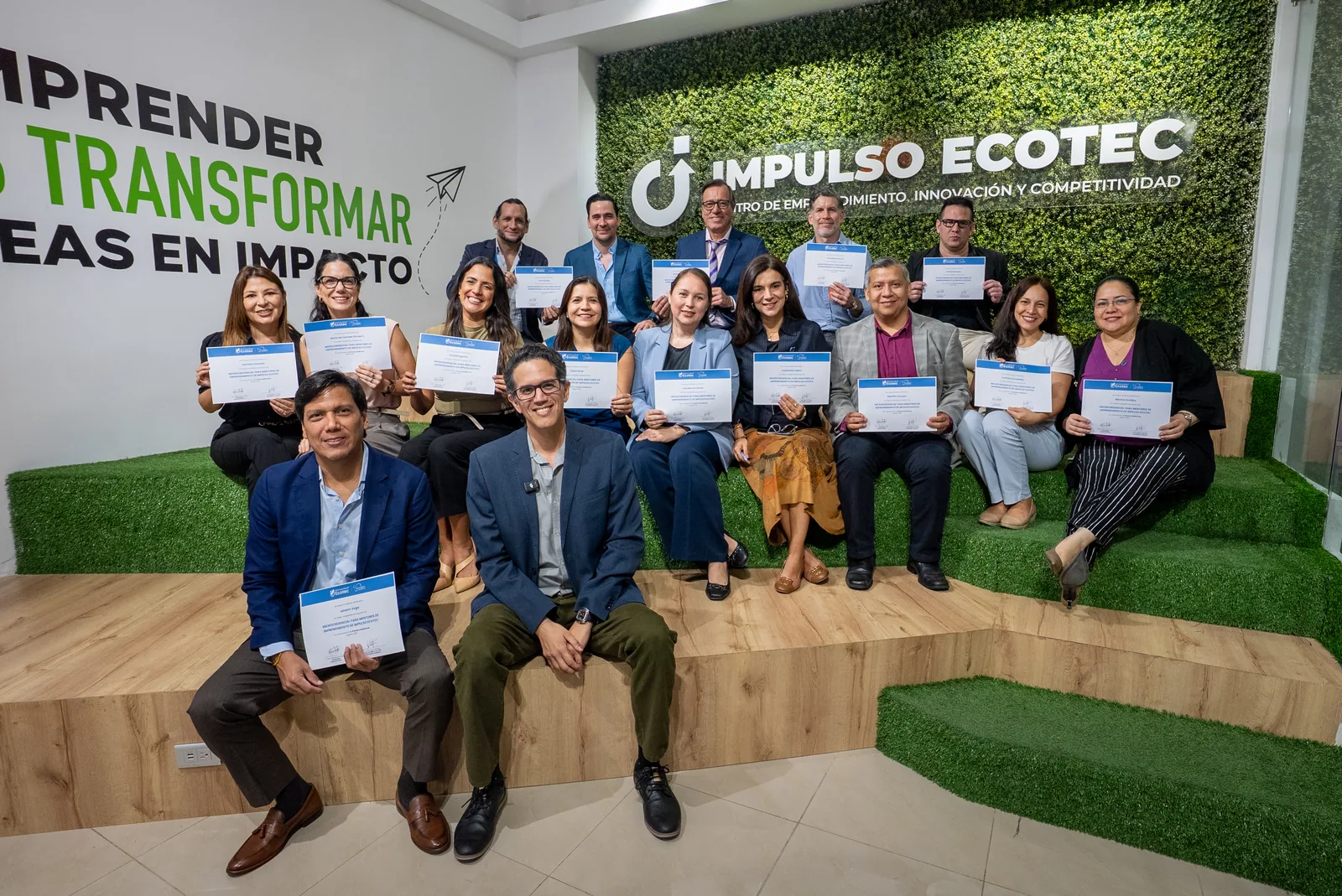 Impulso Ecotec Gradúa a su Primera Generación de Mentores: Un Hito Estratégico para el Ecosistema Emprendedor